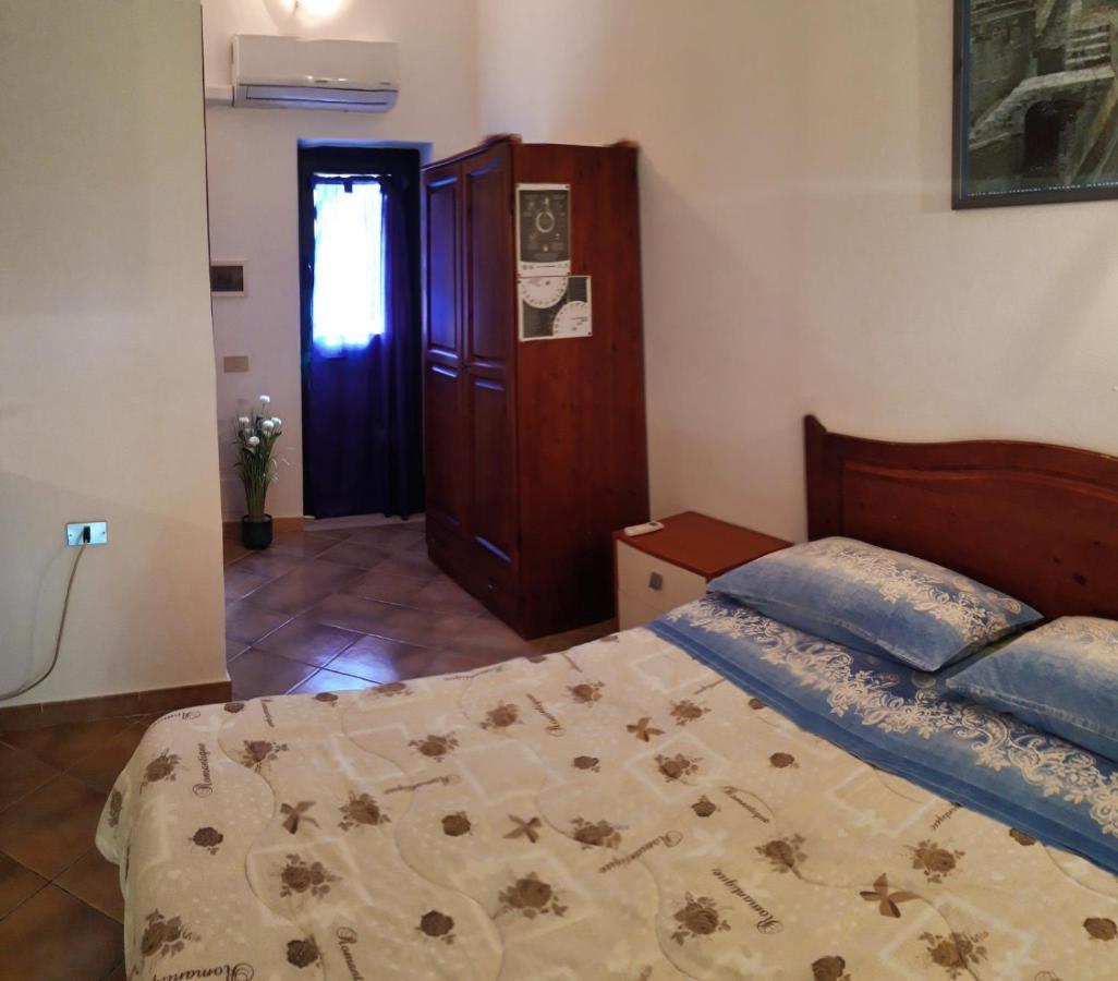 Agriturismo Il Cipresso 瓦达 外观 照片